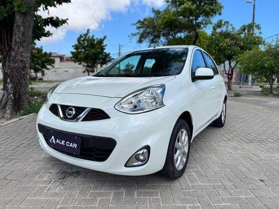 NISSAN MARCH 1.6 SV 16V FLEX 4P XTRONIC